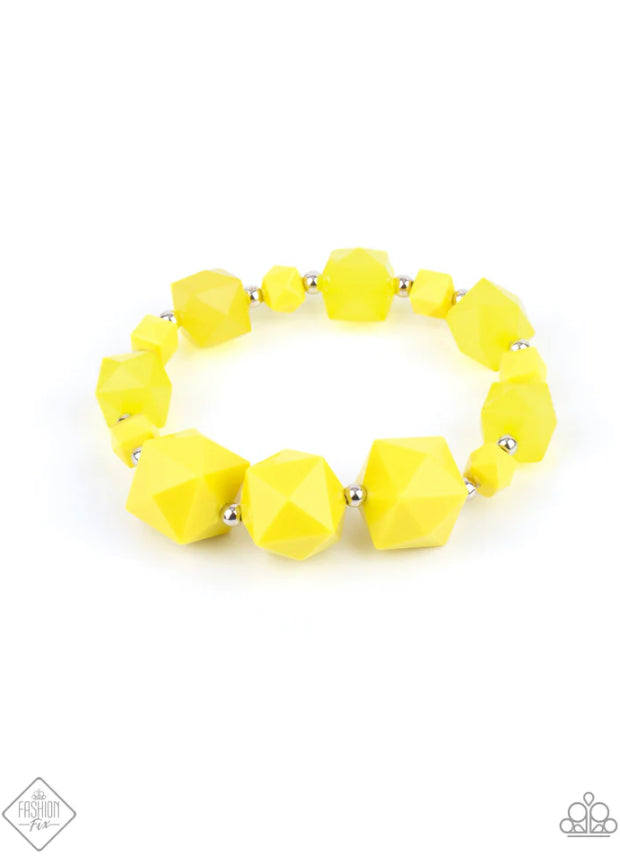 Trendsetting Tourist Yellow