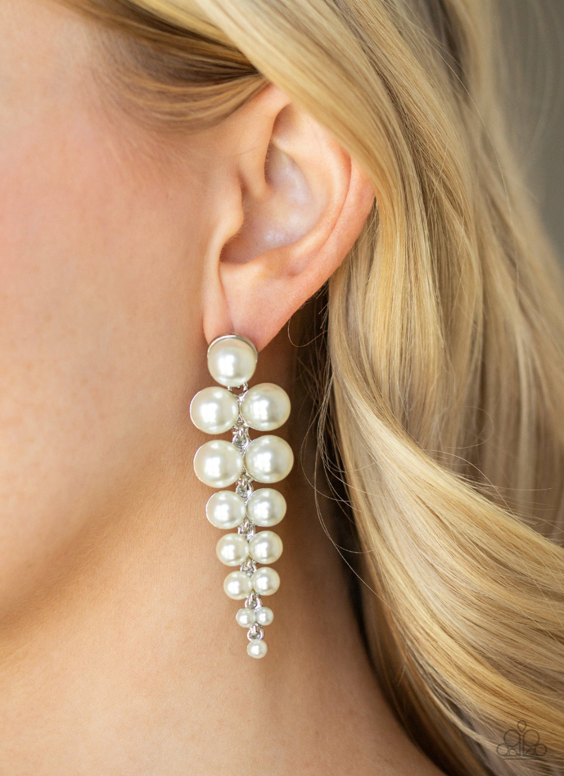 Totally Tribeca - White