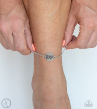 Load image into Gallery viewer, Summer Shade - Silver