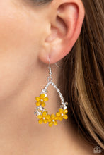 Load image into Gallery viewer, Boisterous Blooms - Yellow