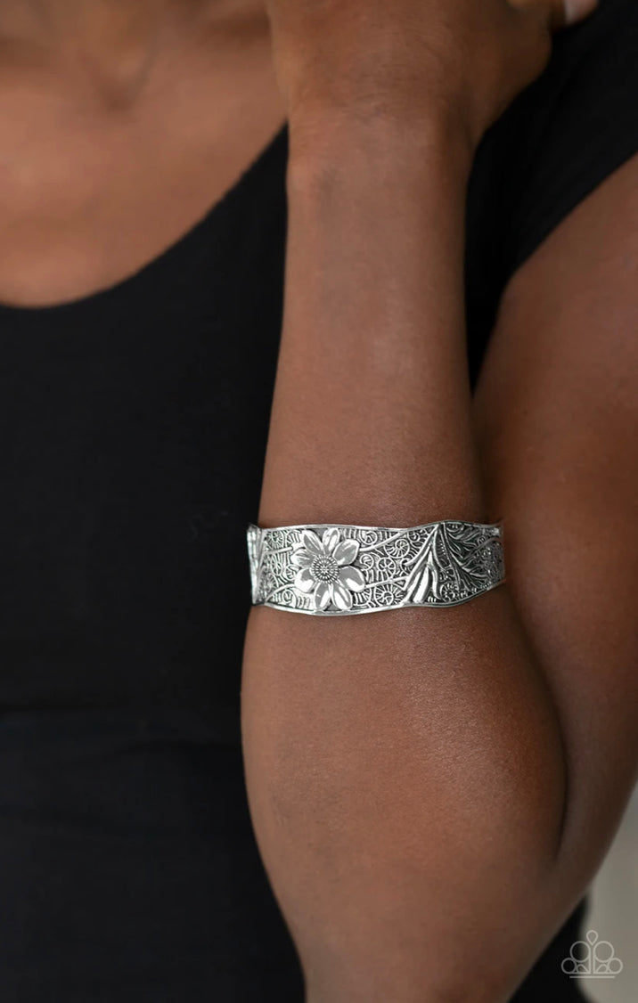 Daisy Paradise Silver
