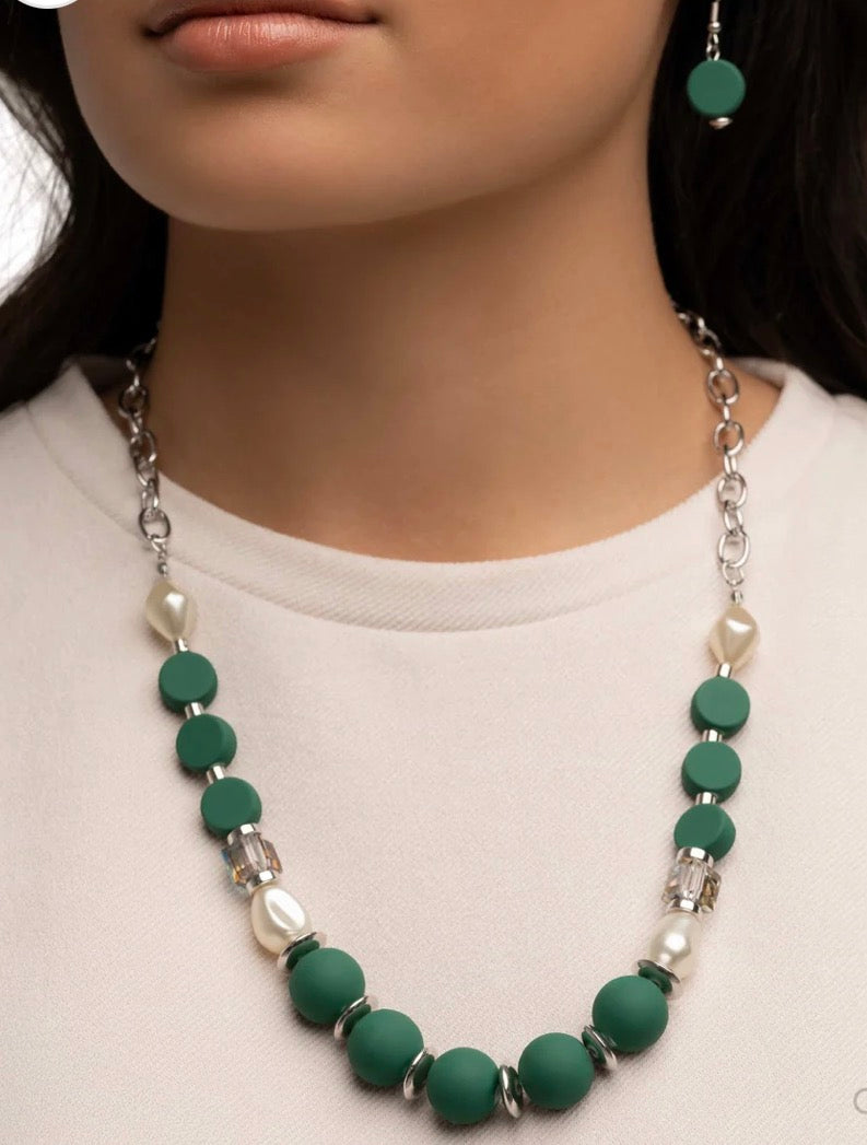 Just Liked Minded Complete Look Green