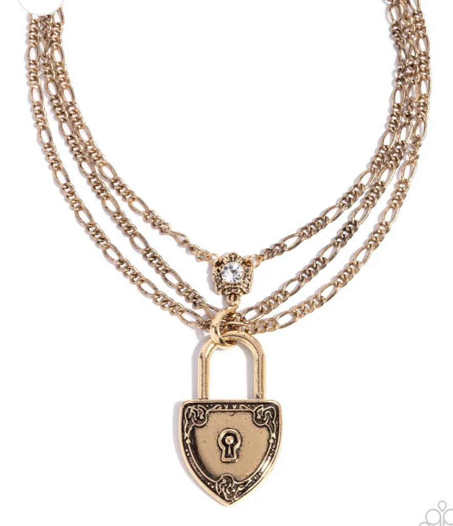 Lock Show Gold