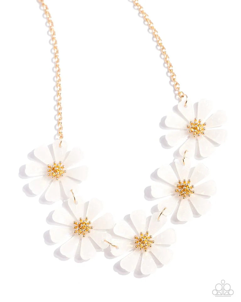 Pastel Promenade White