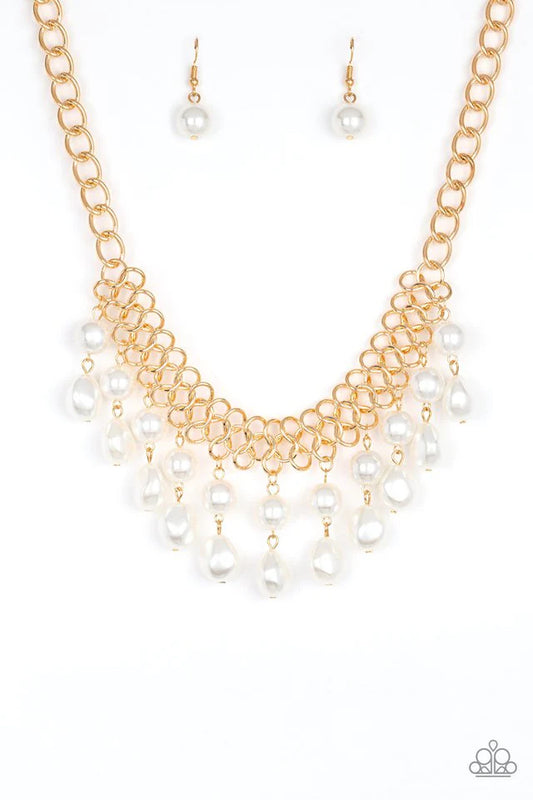 5th Avenue Fleek Gold ￼