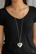 Load image into Gallery viewer, Southern Heart - White
