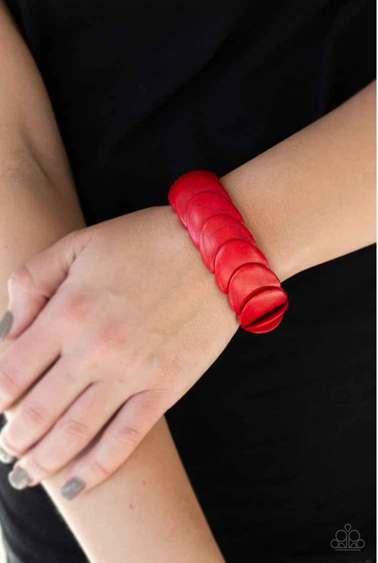 Nomadic Nature Red