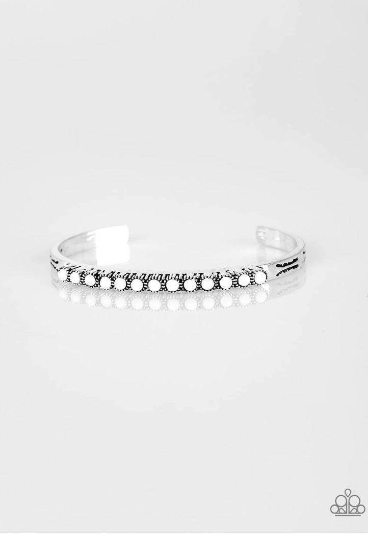 New Age Traveler White