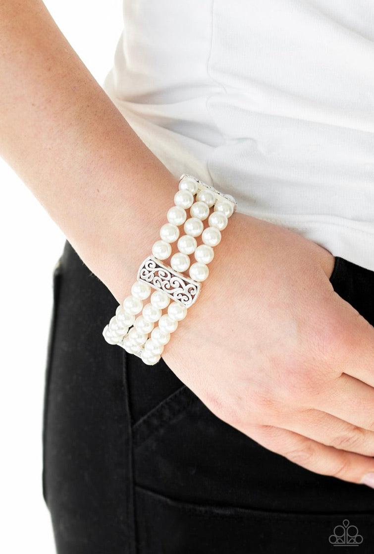 Ritzy Ritz White