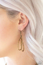 Load image into Gallery viewer, Knotted Knockout Brass
